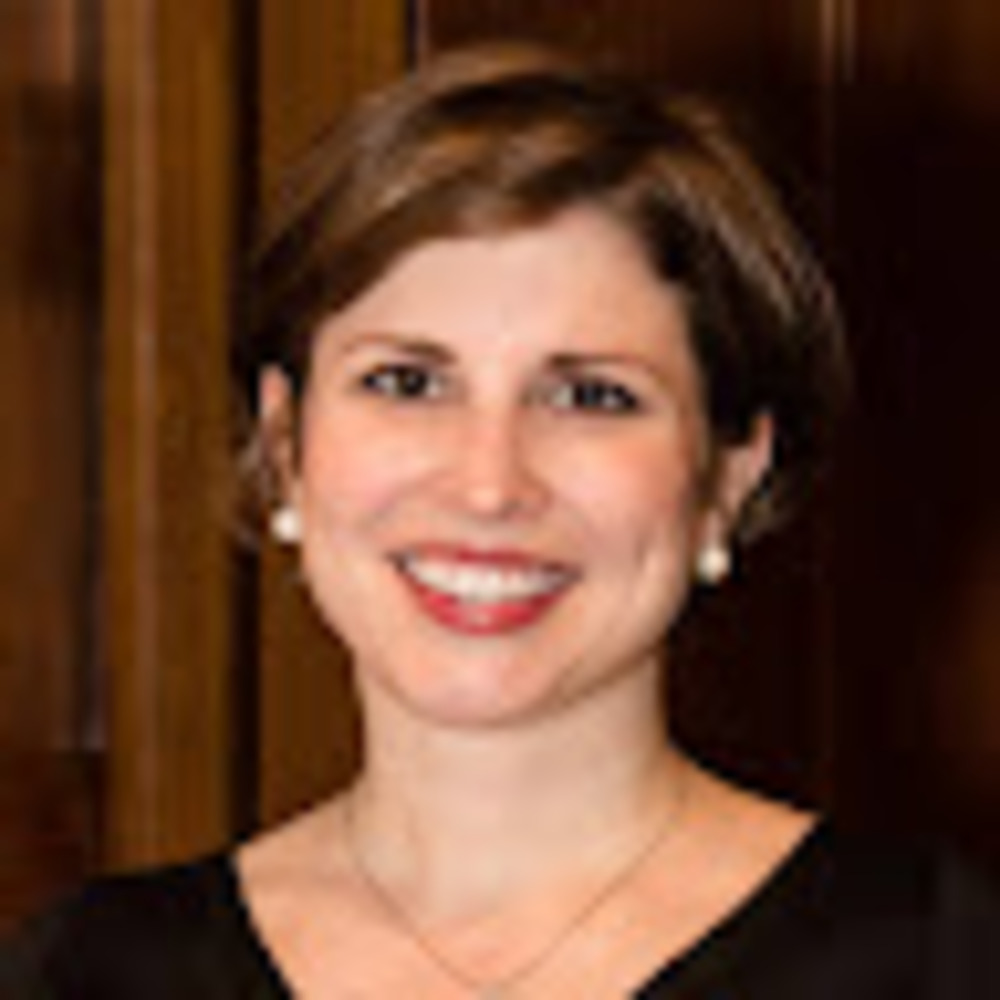 Meet your Posher, Elizabeth